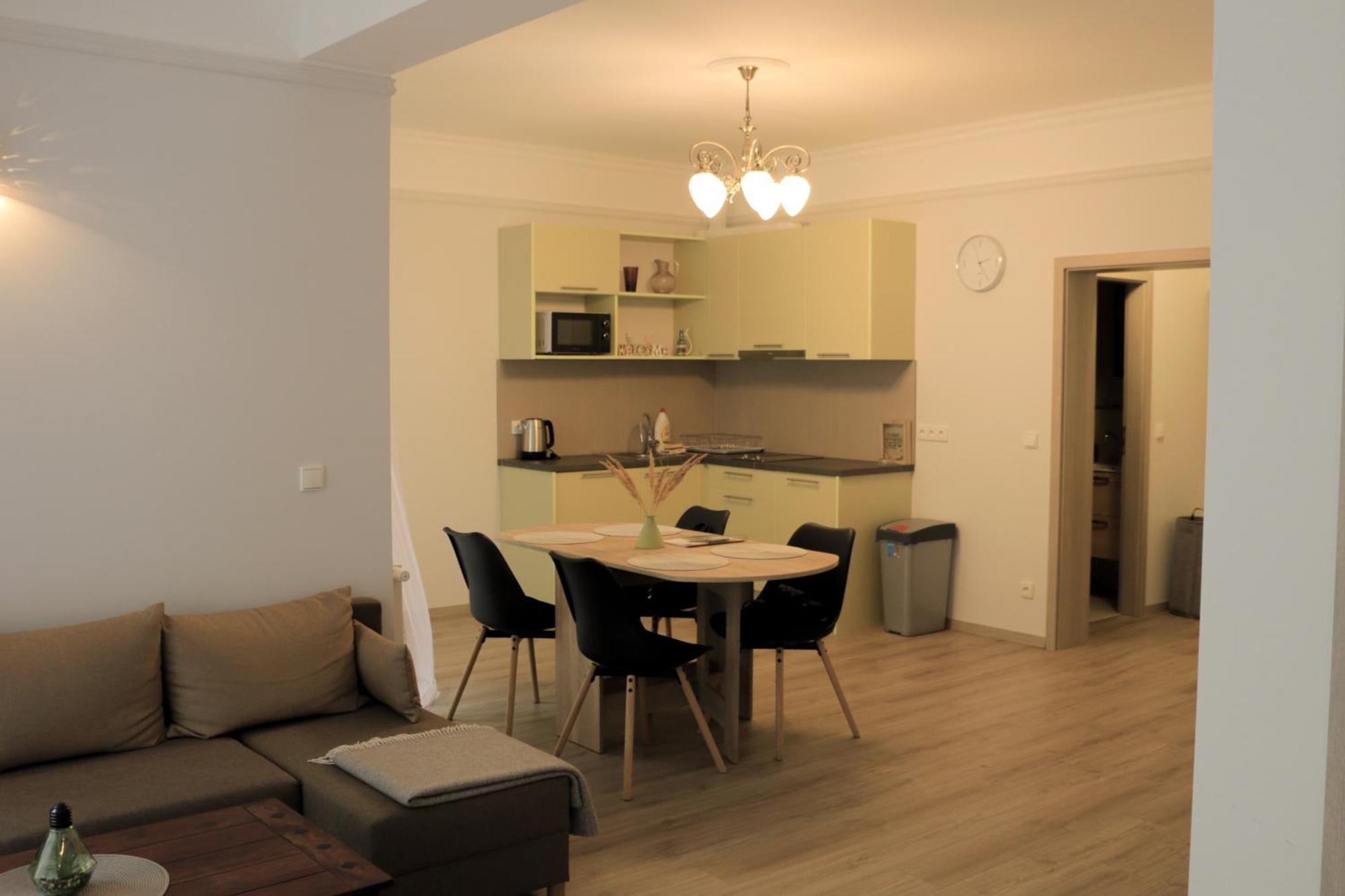 Apartments Moravská 24 KLV Quarto foto