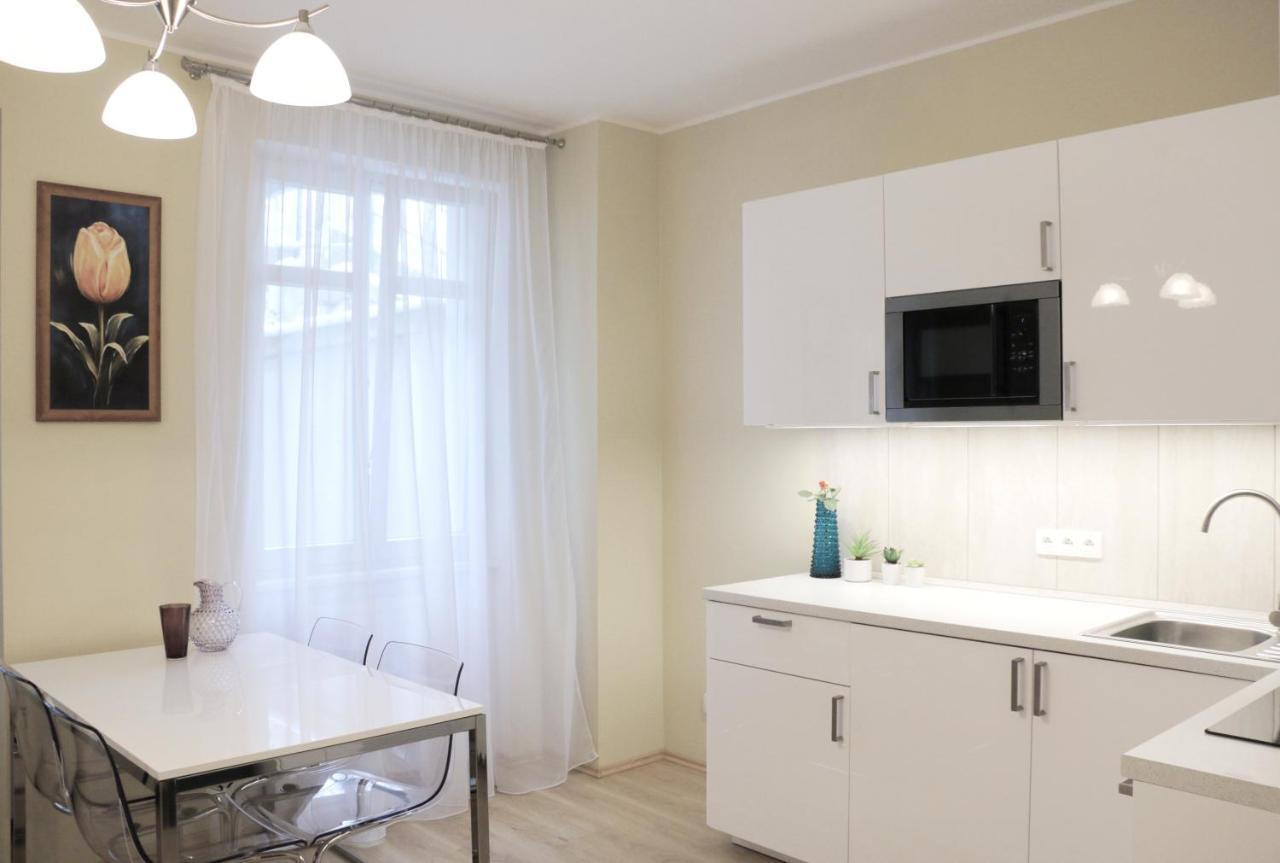 Apartments Moravská 24 KLV Exterior foto
